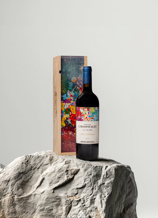 CHÂTEAU L’HOSPITALET ART COLLECTION Coffret 75cl 2021 -  « BACK TO COSMOS » CYRIL KONGO